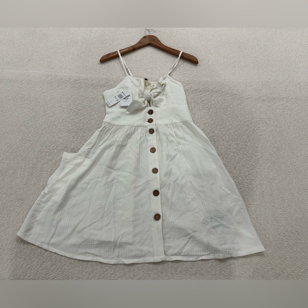 Roxy Women’s Under The Cali Sun Dress Size Medium white NEW WITH TAGS